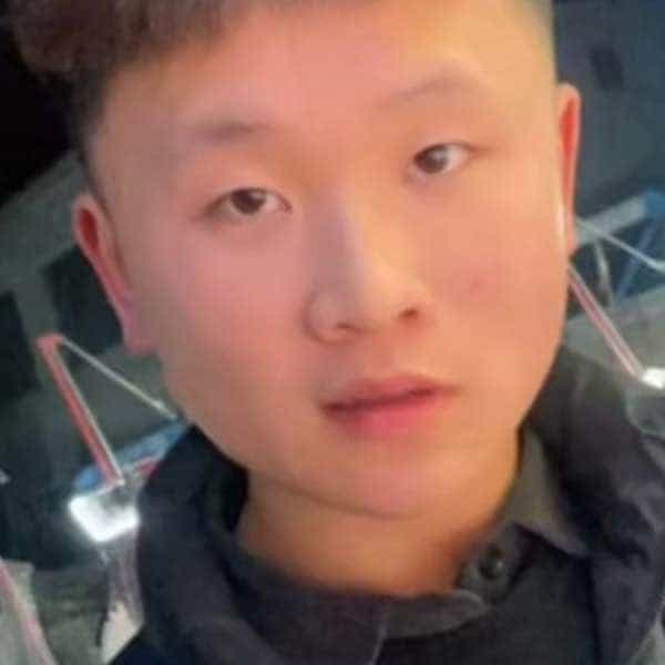 22岁岁河南单身帅哥 - 延安吉缘网